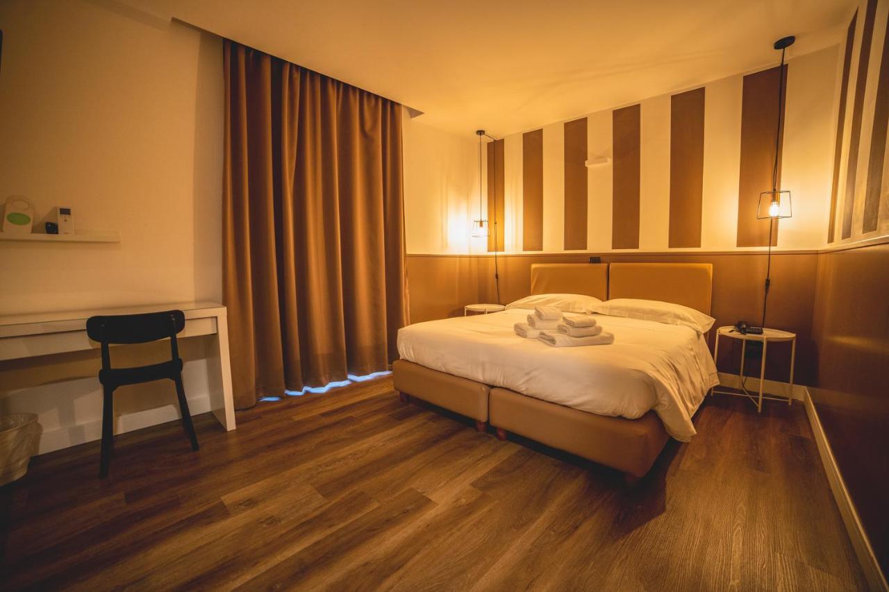 Hotel Continental Реджо-Калабрія Екстер'єр фото