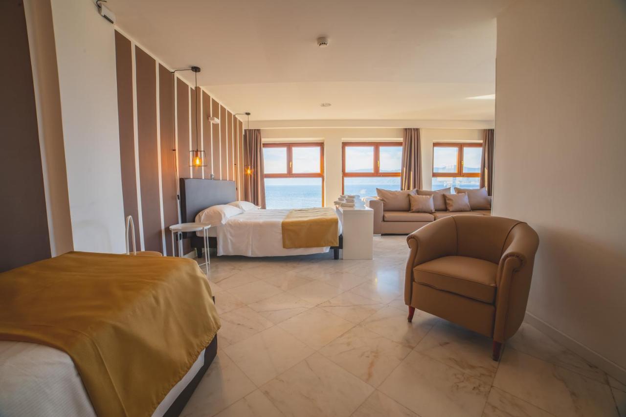 Hotel Continental Реджо-Калабрія Екстер'єр фото